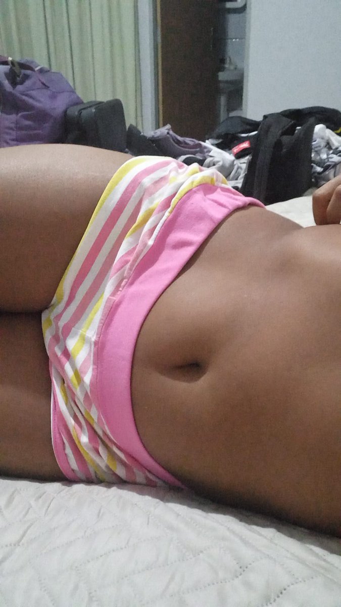 CunhaLello's tweet photo. Minha morena gostosa https://t.co/SPvsaodOMi
