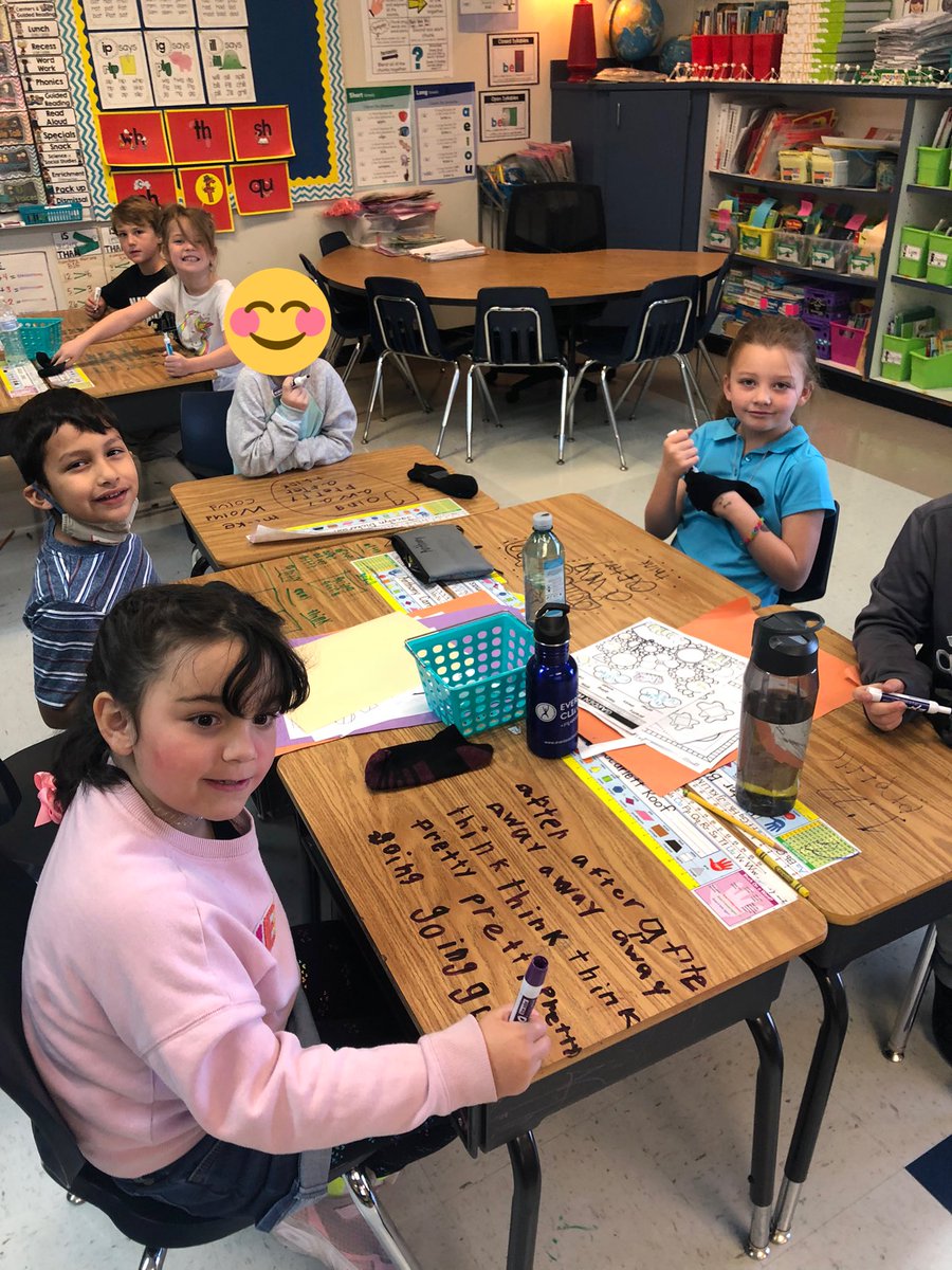 Ms. Everett's Class tweet media