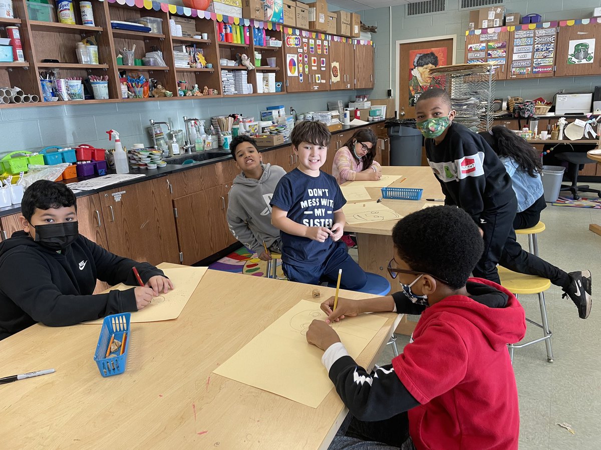 Ms. Fuschetto tweet media