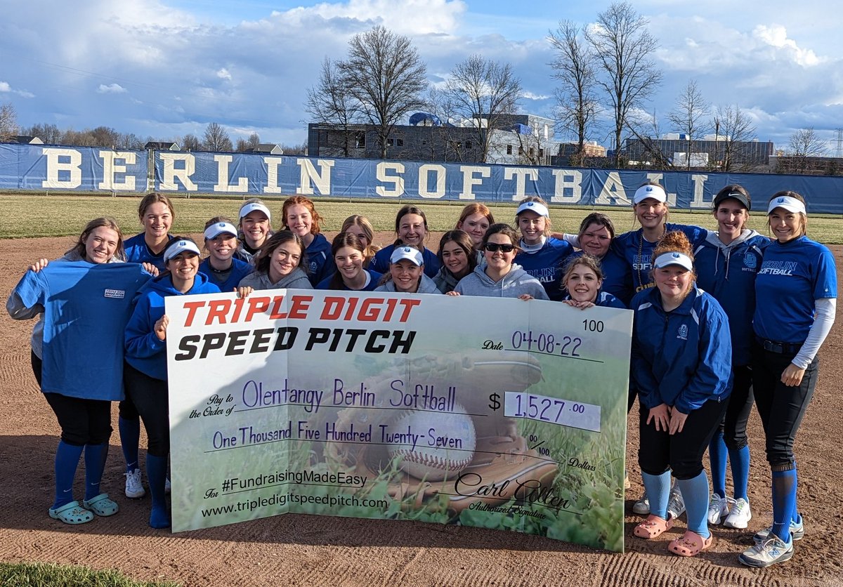 TripleDigitSP's tweet photo. The girls of @BerlinBearsSB raised more than $1,500 with their #FundraisingMadeEasy! But they're not done yet. 

𝗟𝗶𝗸𝗲 𝗮𝗻𝗱 RETWEET 𝘁𝗵𝗶𝘀 𝗽𝗼𝘀𝘁 𝘁𝗼 𝗮𝗱𝗱 $𝟭 𝘁𝗼 𝘁𝗵𝗲𝗶𝗿 𝗳𝘂𝗻𝗱𝗿𝗮𝗶𝘀𝗶𝗻𝗴 𝘁𝗼𝘁𝗮𝗹.

From now until 8p tomorrow. https://t.co/KSu1HMzhNd