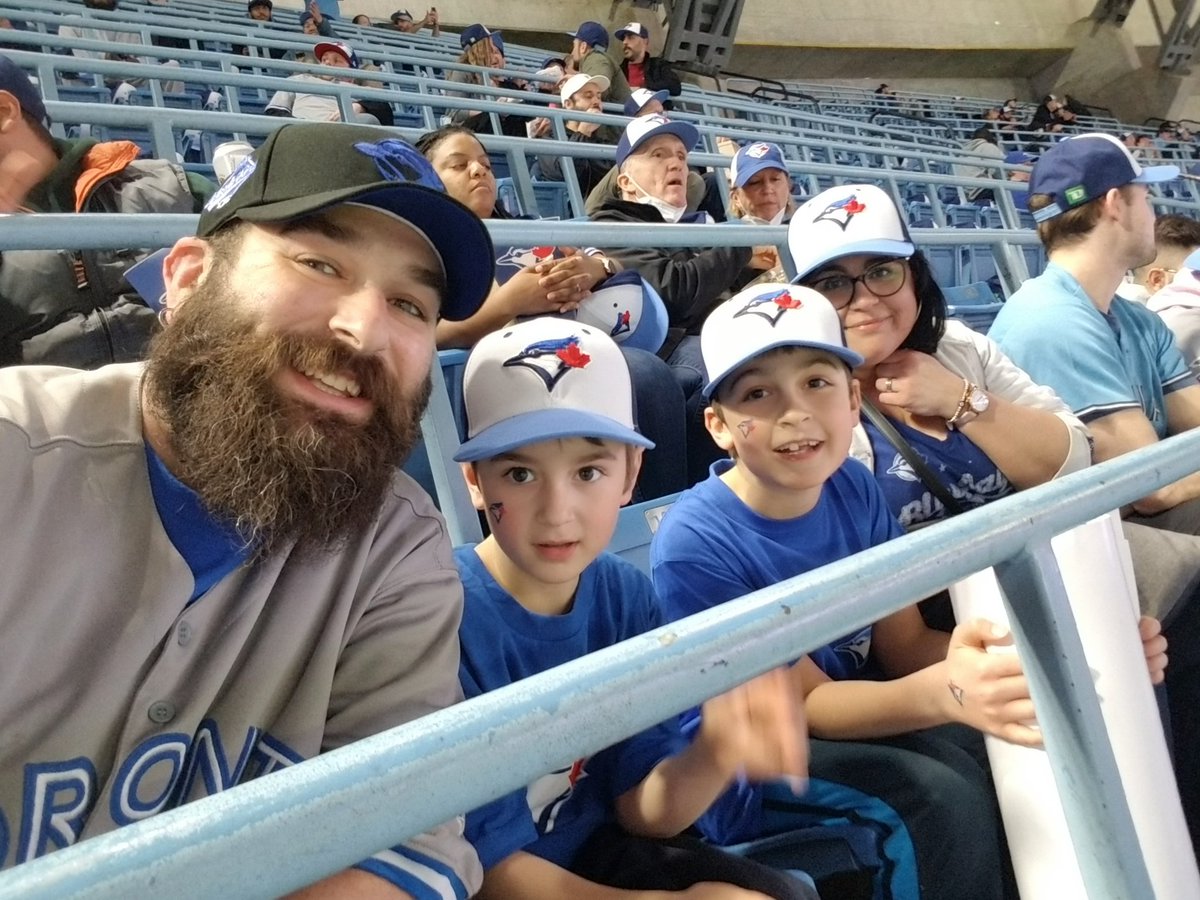 heavymayoo's tweet photo. #NextLevel @BlueJays 
At home opener with the fam 🥰⚾️
GO JAYS GO!! https://t.co/heN9cfZHhA