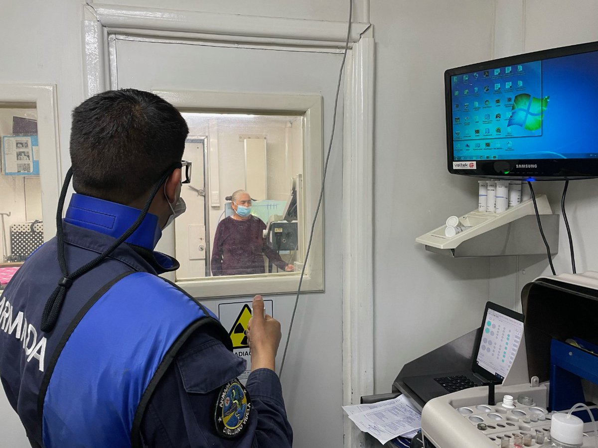 Armada_Chile's tweet photo. En #Caguach el "Cirujano Videla" culminó su primera ronda médica de abril, donde recorrió #Isla Tac, #Estero Voigue así como #Isla Lin Lin, y además brindó apoyo con una evacuación médica de urgencia desde #Metahue a #Quicaví
#QuintaZonaNaval
#ArchipiélagoDeChiloé https://t.co/iCSQJnV8Pk
