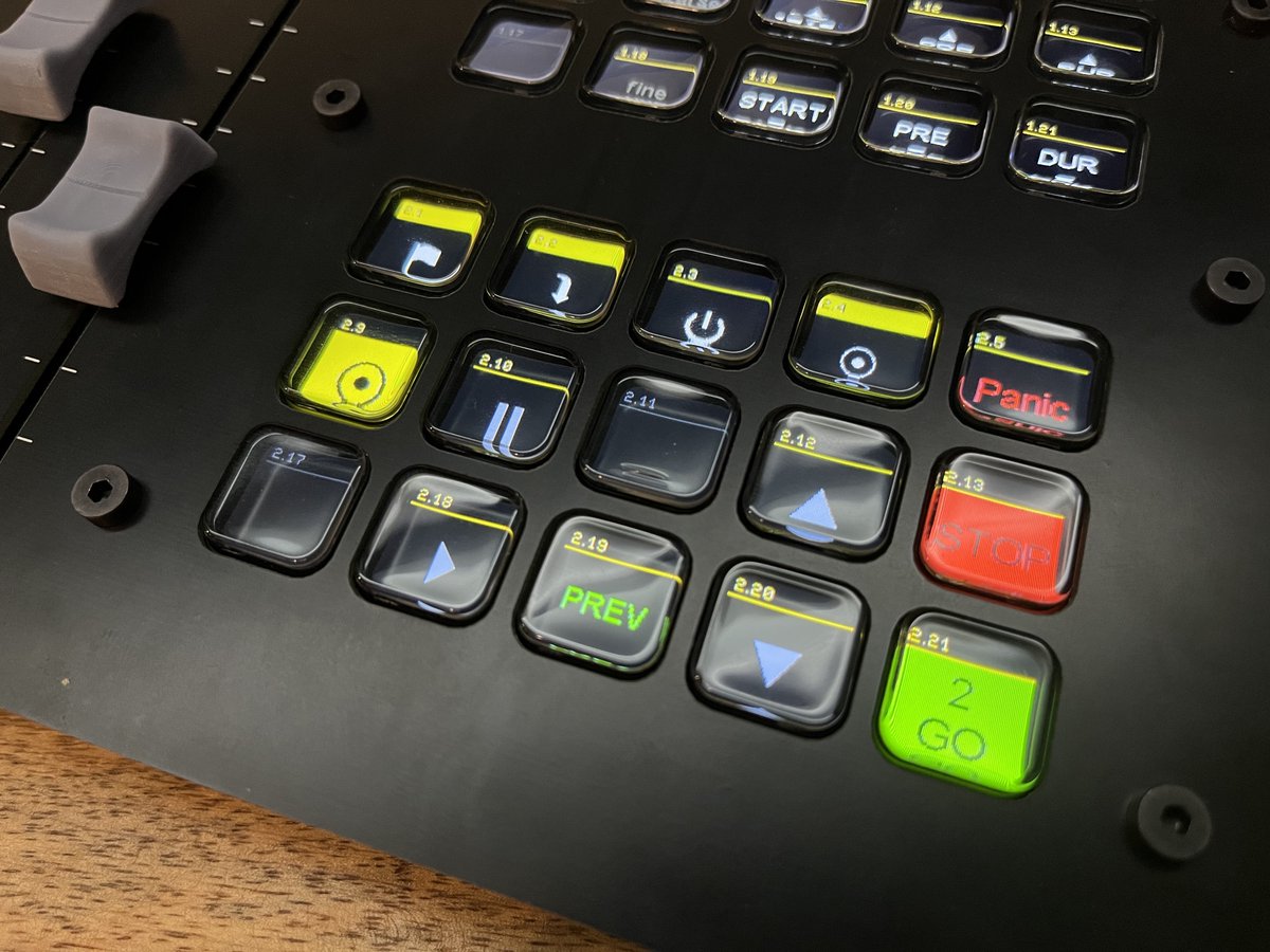 StageHacks's tweet photo. 4 Motorized MIDI Faders + 2 Stream Decks = FADER_4_DECK

Available for preorder now. Ships June 1!

https://t.co/IBRvyIyjeh https://t.co/PAQ7lm52Zr