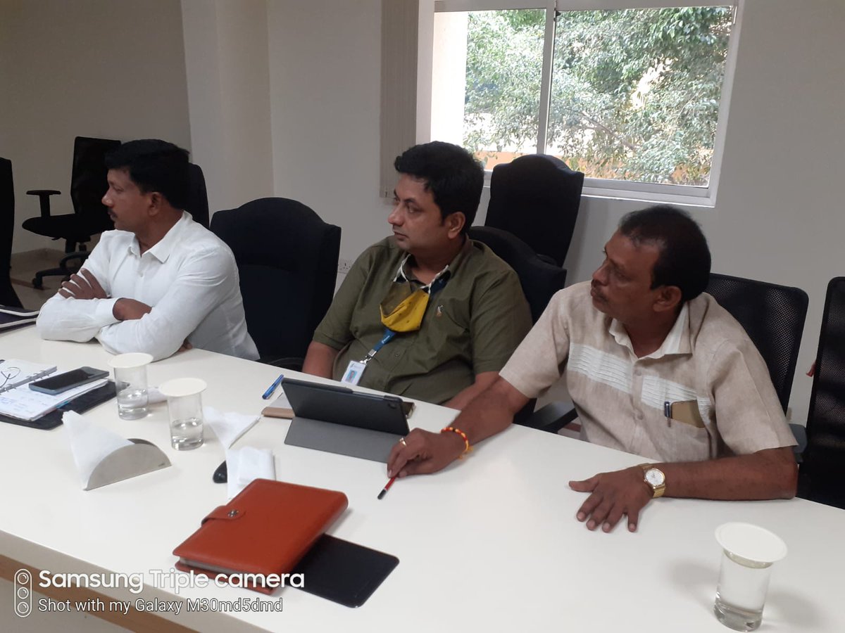 ZP_BenglruUrban's tweet photo. Chaired a meeting with CSR managers from biocon, CIE(Bill Forge), Sansera engg and TITAN at electronics industrial association board room and had a fruitful  discussion on   conservation , rejuvenation and  development of water bodies and sought their  co operation https://t.co/joXGstIMFT