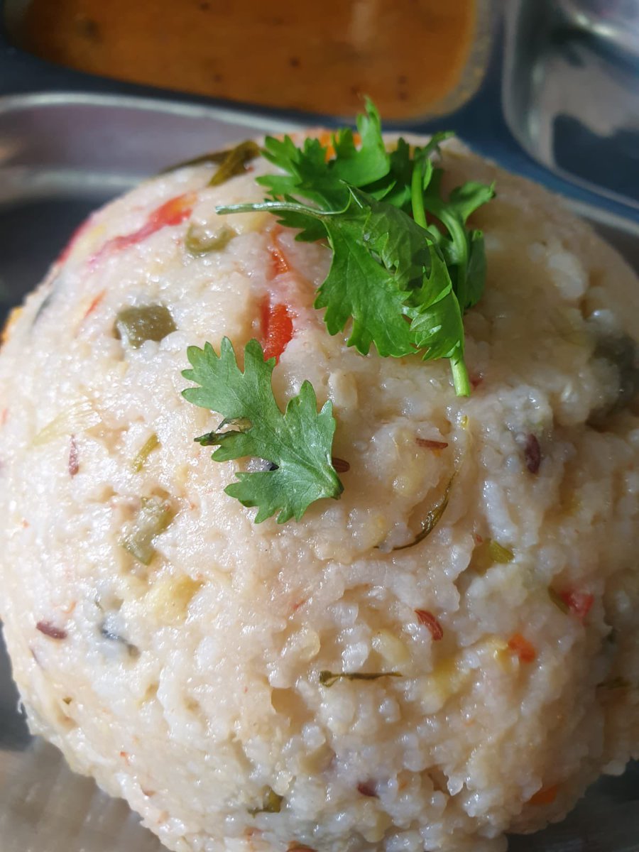 Today’s special vegetable Pongal ❤️

 #cook #cooking #cookingislife #cookingispassion #Homecook  #chennai #food #foodstagram #foodie #foodiesofinstagram #foodblogger #chennaifoodie #influencer #chennaiinfluencer