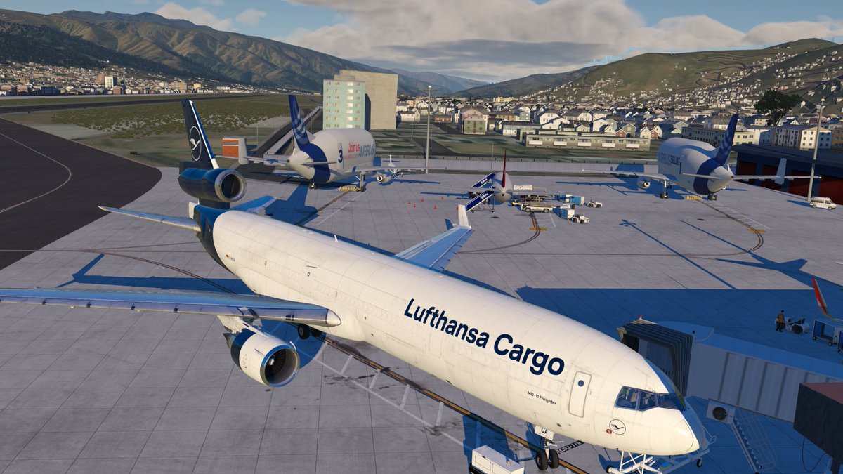 twSimulations's tweet photo. The Cargo-Gang of VATSIM Hong Kong. Along with some friends, I intensively flew in my MD11 over the past two weeks. I stand by my initial statement:

It looks great. It flies great (most of the time). 
This plane is pure enjoyment. https://t.co/xZwSaEkYcS