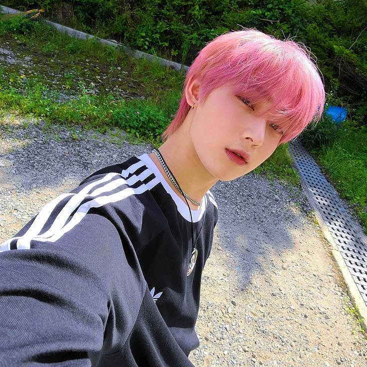 JhaydheeJay's tweet photo. #SUNOO_ENHYPEN #ENGENESelcaDay
#SUNOO #ENSD 
💗💗💗💗
buti buhay parin buhok ko whahaha https://t.co/P6WePmdnms