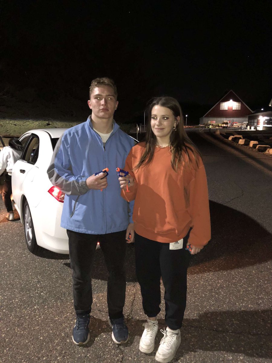 StillyNerf2022 tweet media