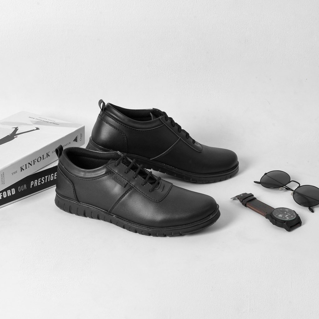 warungbelanjaa's tweet photo. ✨ ￼Sepatu Pantofel Pria Formal Casual Santai Kerja Kantor d098 Kasual Oxford Full Black ✨

💵 : 181.780
🔎 : https://t.co/XYhgqWyKDF https://t.co/6LdgR3iGqz