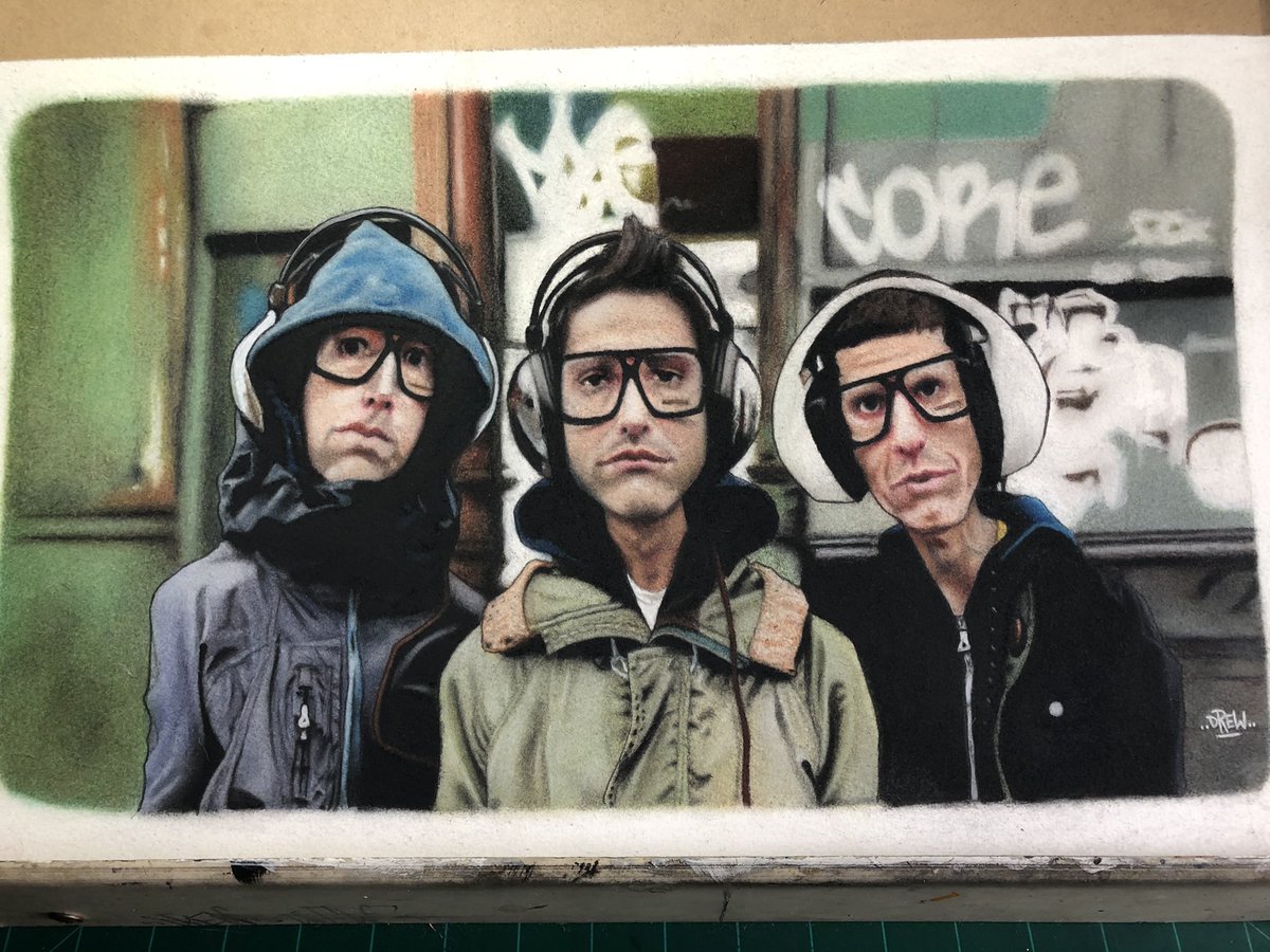 mancilladrew2's tweet photo. “Beastie Boys” #beastieboys ##illustration #charcoal #caricature #artistsoninstagram #drewsdrawings24 https://t.co/Mxo29lq7CZ