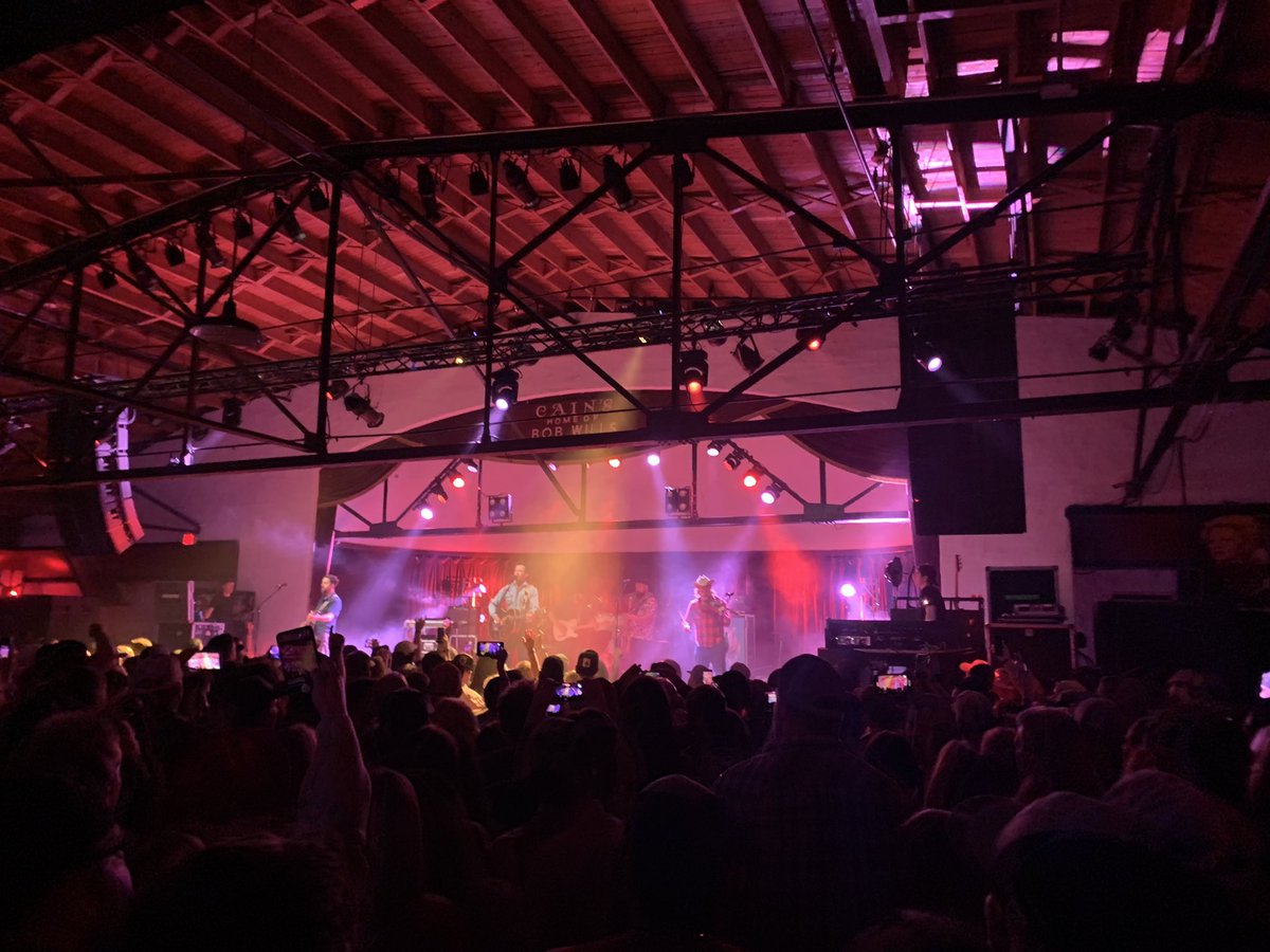 Megan_Barnard2's tweet image. The world’s been waiting for this beat to drop since 2019. @TpTroubadours @CainsBallroom @Nick_Barnard9 #firstshowback
