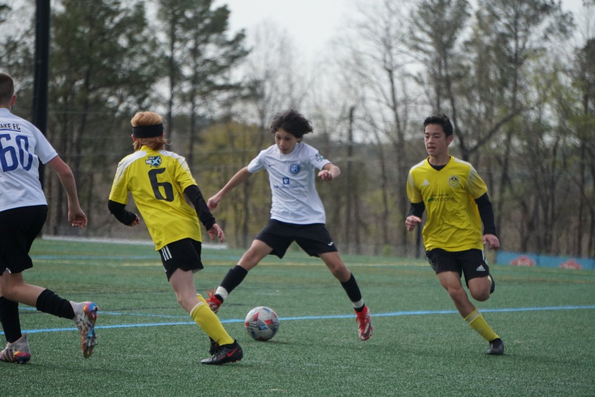 wakefutbol's tweet photo. Good luck this weekend to our @MLSNEXT teams facing @SSAElite  and @ATLUTD 

And to 08 NPL South competing in the #DallasCup 

And all of our @NCYouthSoccer teams playing! 

🔵⚫⚪
#theWAKEFCway https://t.co/XttPUAythk