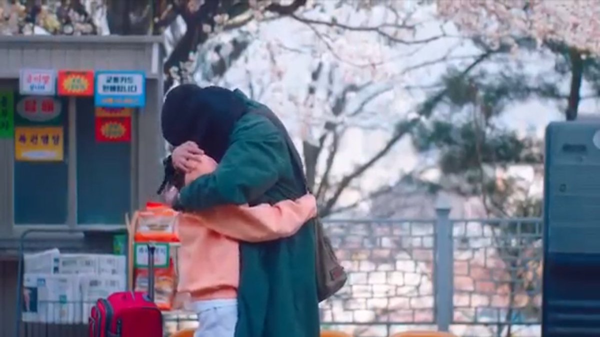 Dari #TwentyFiveTwentyOne gua belajar kalo happy ending g selalu harus sama sama! 🥺😭💔