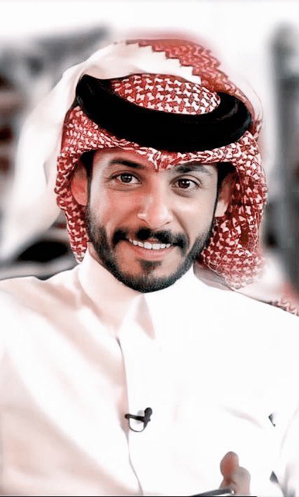fal_020's tweet photo. اعلن لكم ضيفي القادم يوم الاثنين يصبح الثلاثاء الساعه2:00صباحاً في #لقاء_فالح
الشاعر وصاحب الروح المرحه
#سعود_بن_هذال @saud_hathal 

راح استقبل اسئلتكم في الردود وكذلك في تاق#لقاء_فالح
جمهور سعود طلبتوني أستضيفه صح؟
ابي اسرار وخفايا سعود كلها

لقاء منتظر😎🔥
#الميركه87
#الميركه88 https://t.co/ipaXOl9gEW
