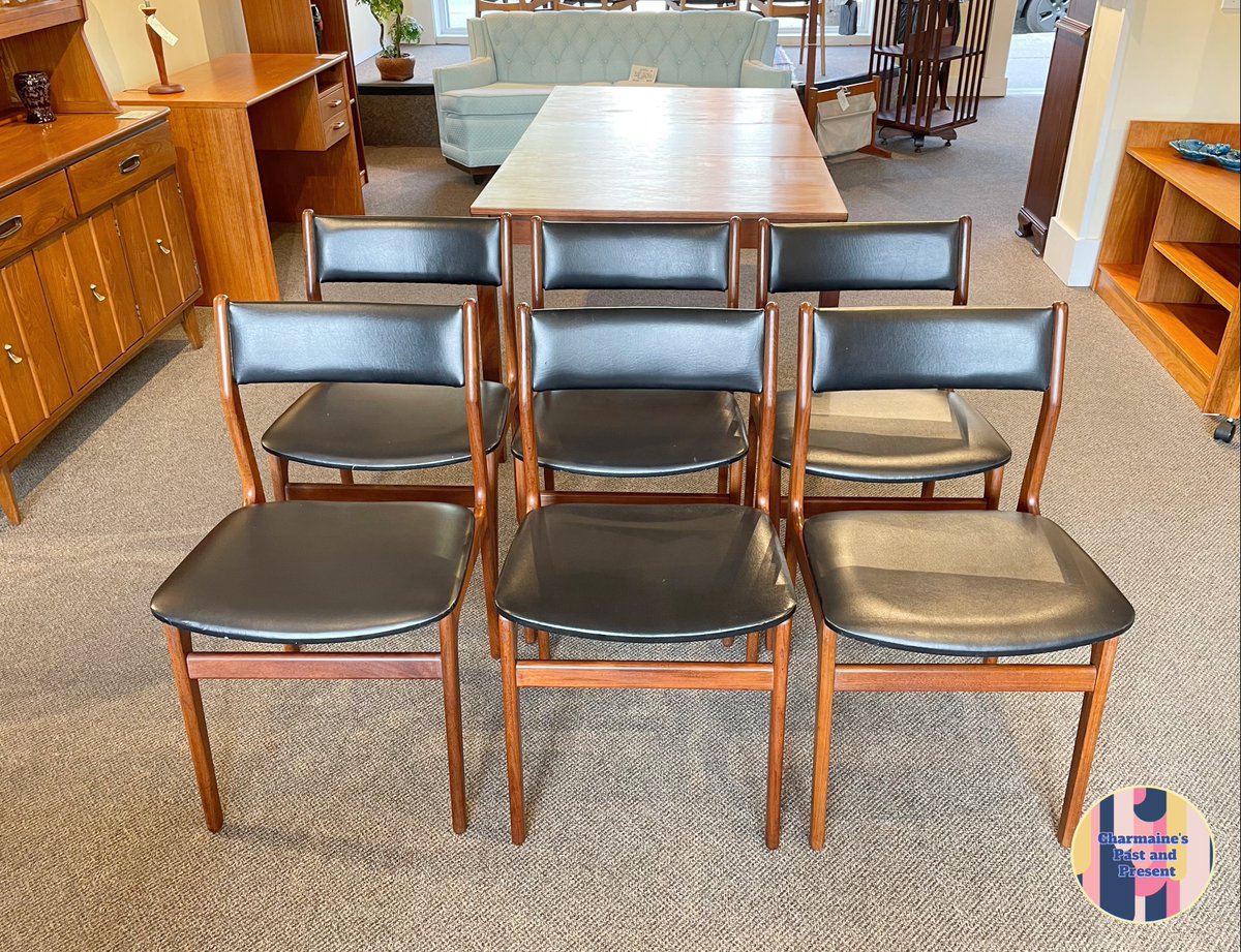 charmainesVic's tweet photo. This excellent set of 6 solid teak chairs with black vinyl upholstery capture the Mid-Century look in a way that is hard to beat. 
See more on our website: 
https://t.co/fCENWm41j5

#midcentury #mcm #teak #teakdiningchairs #shoplocalyyj #victoriabc #charmaines #yyjvintage https://t.co/fOiblMQqrn