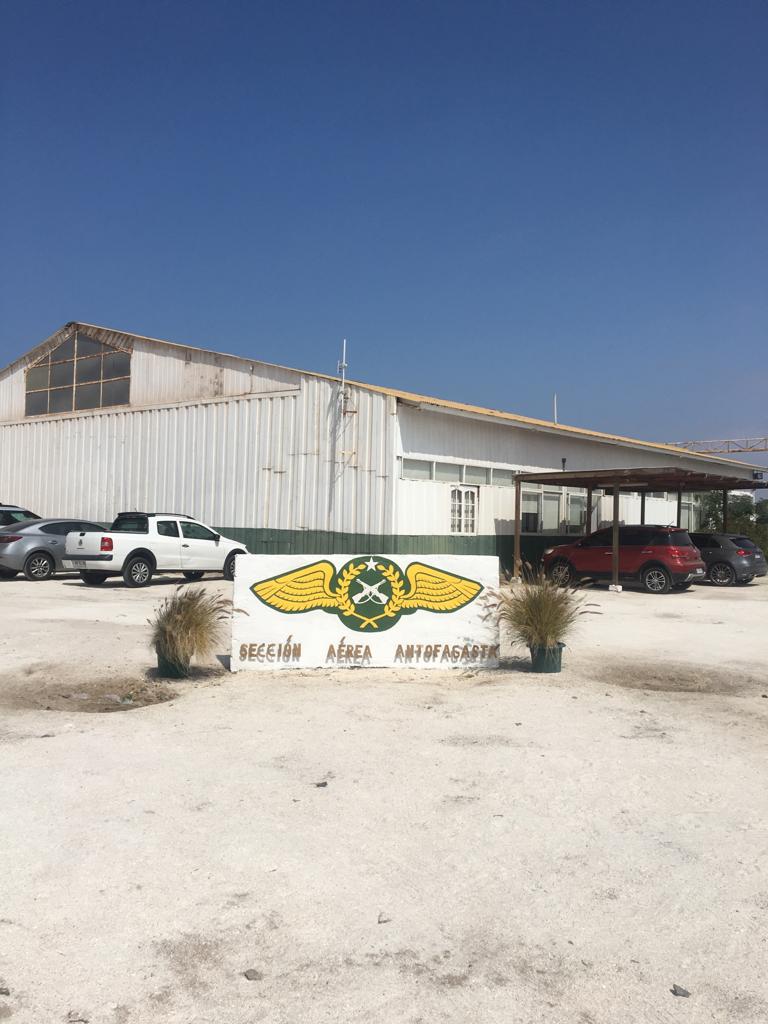 umocarpht's tweet photo. Unidad Médica operativa, Prefectura aérea y Centro Médico de Antofagasta, realizan en conjunto traslado de funcionario lesionado en acto del servicio, hacía nuestro Hospital institucional, dónde continuará su tratamiento. https://t.co/IxgjEwwWck