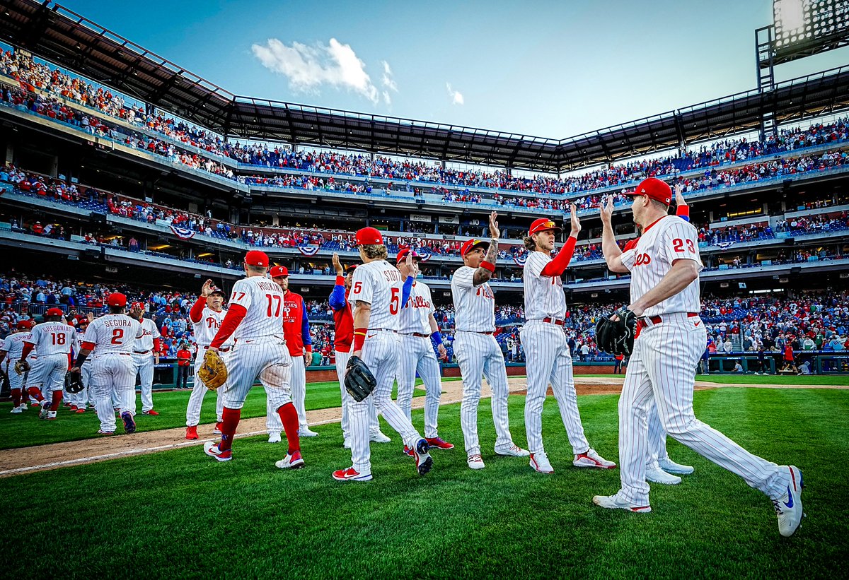 Phillies's tweet photo. Put that game in the W column https://t.co/47KG7ahHCm