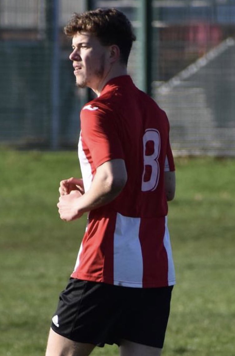 Hamble Spitfires FC tweet media