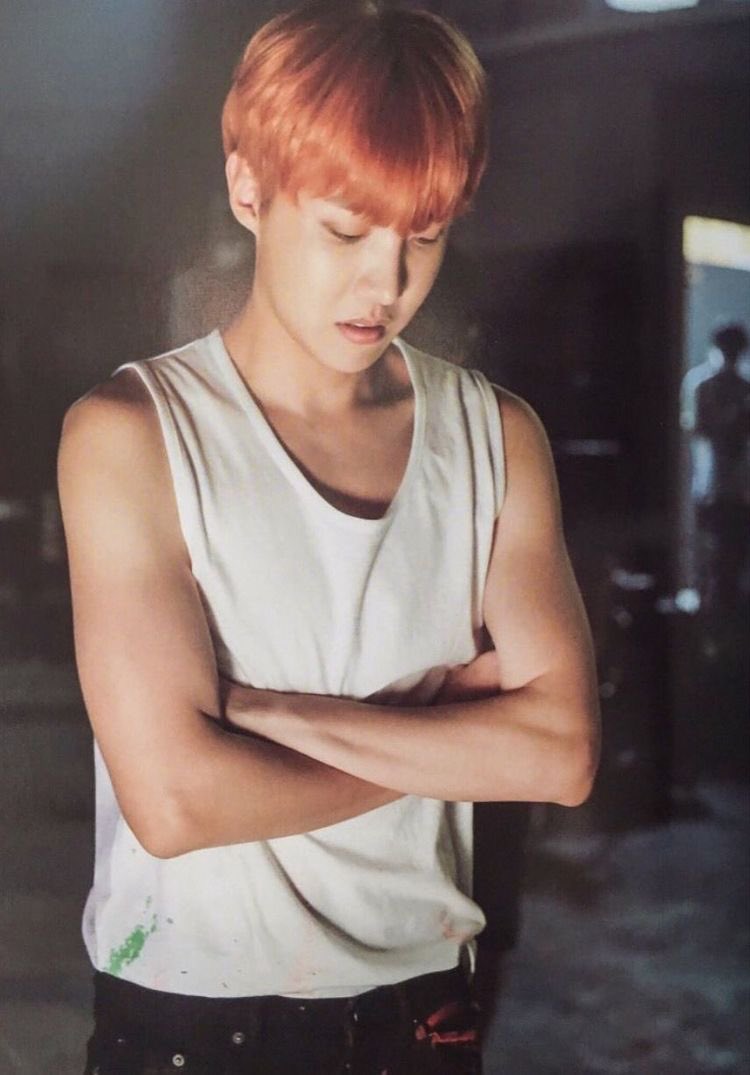 StannerHobi's tweet photo. #JHOPE #junghoseok #hobi  #HOSEOK #sunshine #btsjhope #BTS https://t.co/R6VhgRrZtB