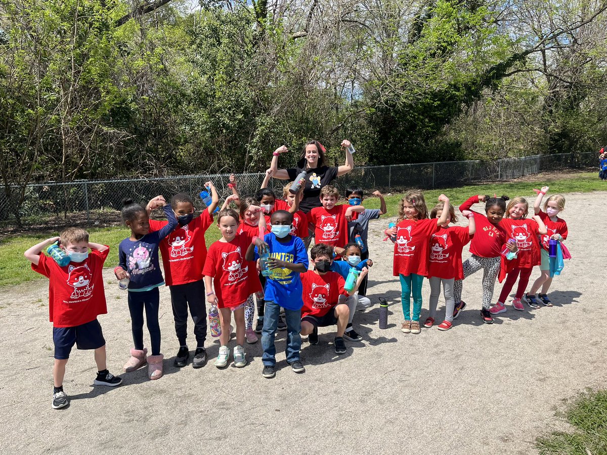 HunterPrincipal's tweet photo. We had a fantastic Moveathon today!  We raised money to enhance our outdoor learning spaces and facilities! @hunter_pta @CentralWCPSS @WCPSS #Rise #Shine #Soar 🏃‍♀️ 🏃‍♂️ 🏃 https://t.co/cVqYKlVLeD