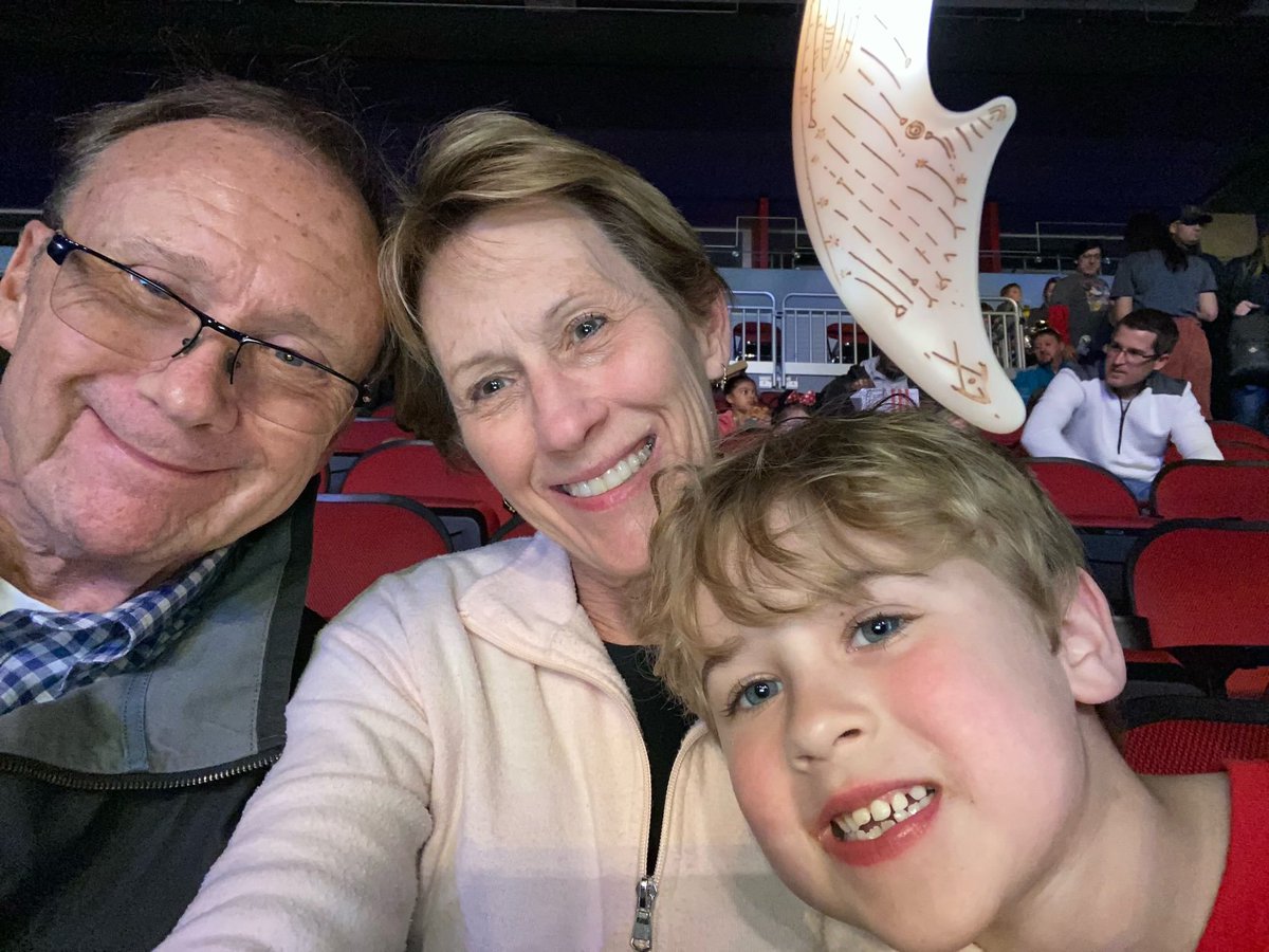 Maui Time!! #disneyonice