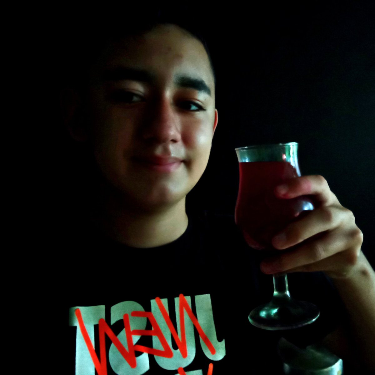Aaronperez1500's tweet photo. #NuevaFotoDePerfil https://t.co/Dq26SARnAf