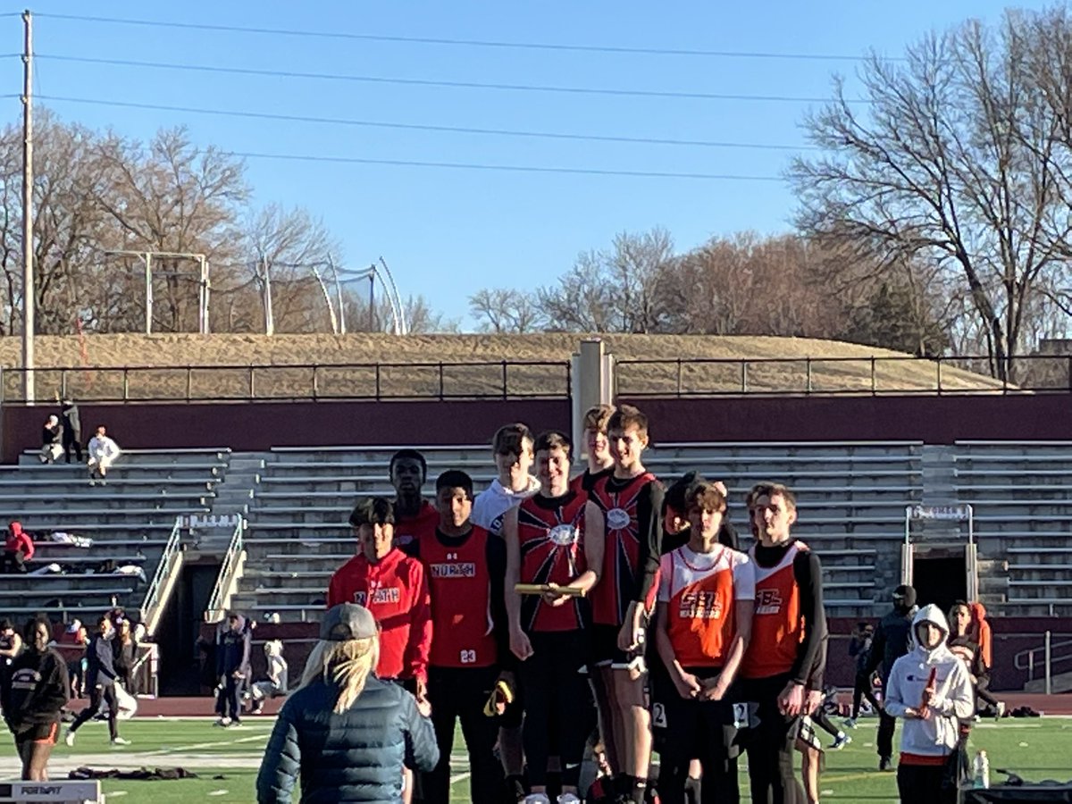 KeVigdal's tweet photo. Bringing home the gold 8th grade boys 4x100 champs https://t.co/jGR7HNZb4R