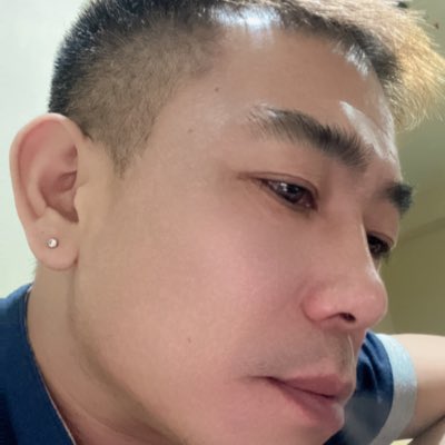 #NewProfilePic (新個人資料照片)