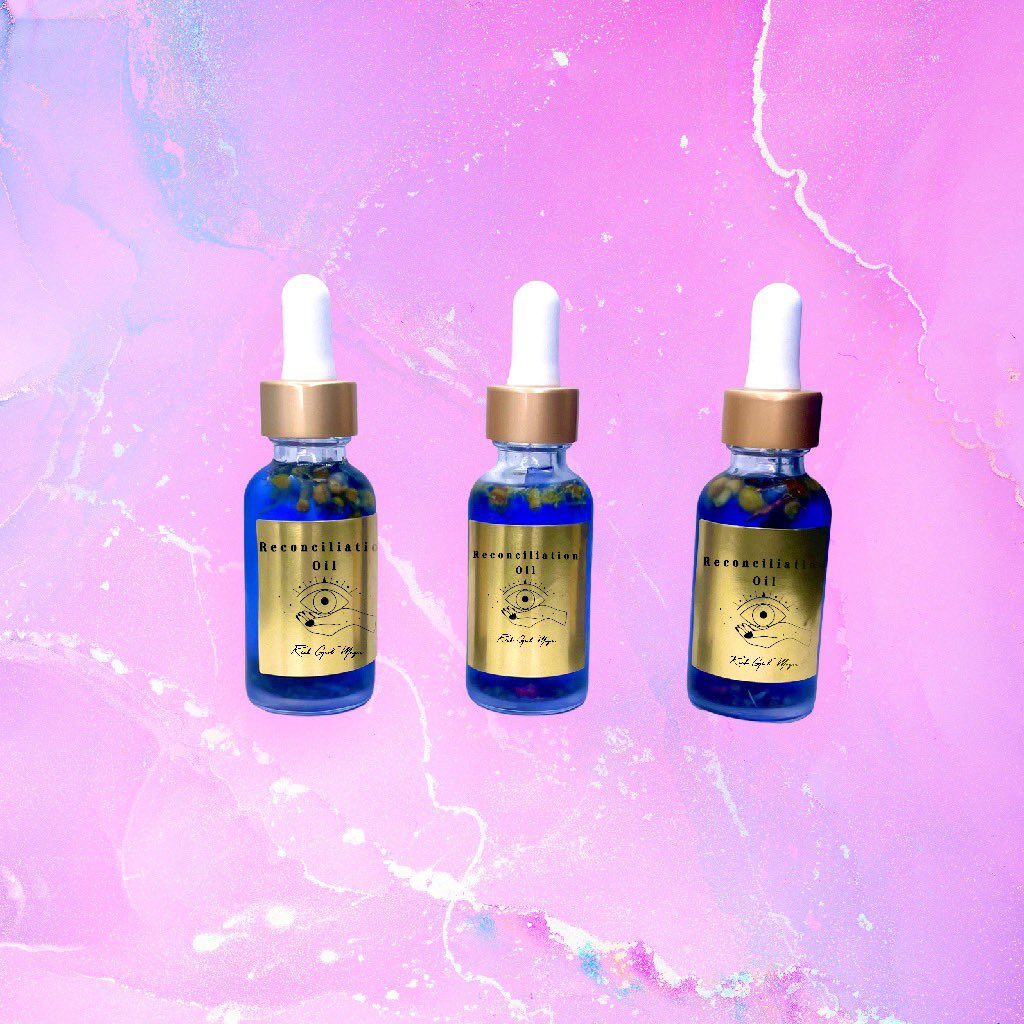 MysticxLipstick's tweet image. We have a new oil!!! Reconciliation Oil will get you and your loved one back on a good track. Creating openness and a reminder of the love between you two, this oil will help make things right 🥺💖💖💖