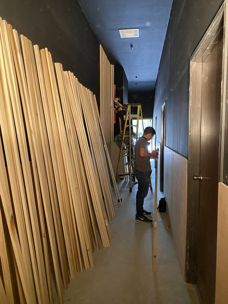 this_is_blee's tweet photo. Wood installation began today, so relieved it’s going well.  @KnoppAnson lending a much needed height advantage https://t.co/oXfthM19YA