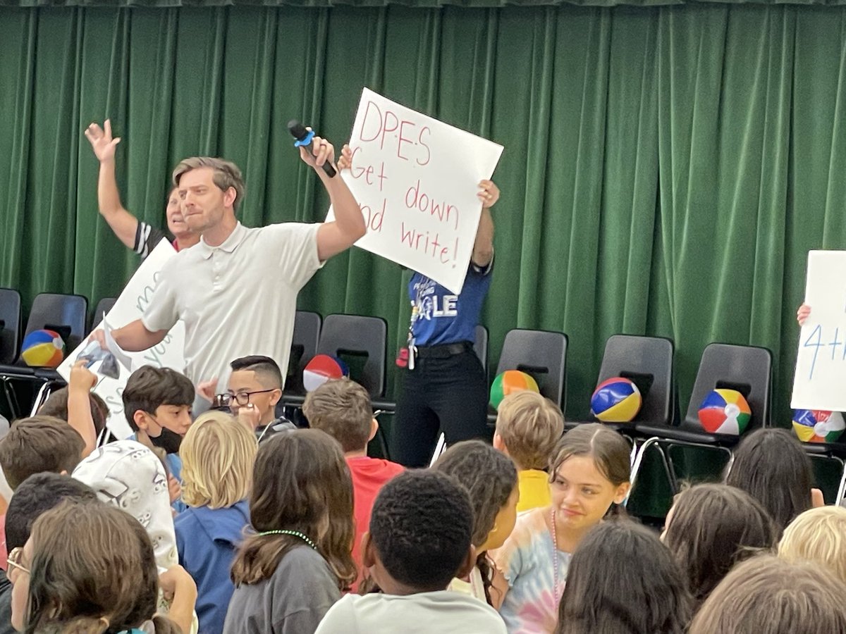 Dr. Phillips Elementary School_OCPS tweet media