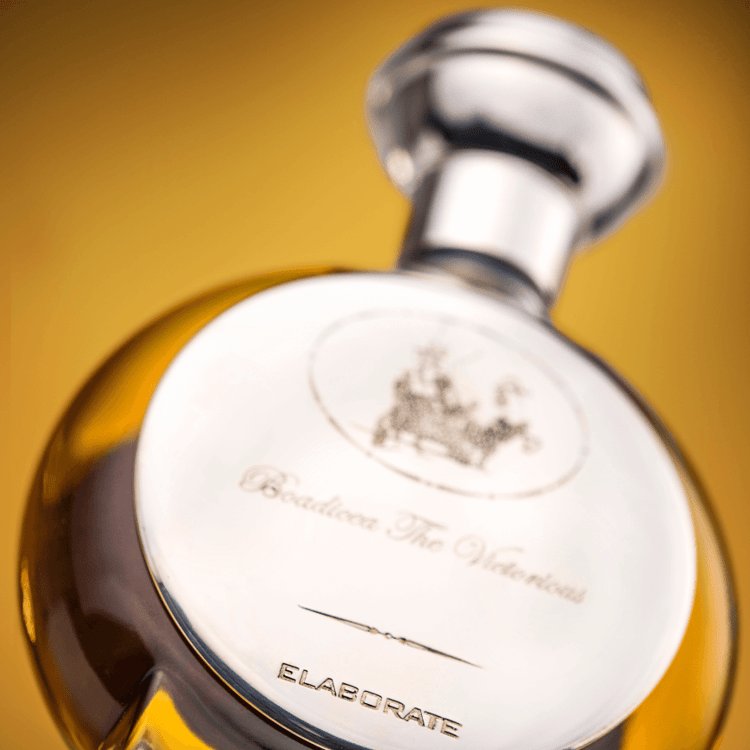 boadicea_kw's tweet photo. ELABORATE الابوريت
إفسح المجال للإثارة الحسية ، والدقيقة في جاذبيتها! عطر في أنقى صوره ، له ثقة ساحرة
قلب العطر : فيوليت
قاعدة العطر : عود , لذر , مسك
#الابوريت
#ELABORATE
#بوديسيا
#مجموعة_المطوع_للعطور
#BOADICEA_THE_VICTORIOUS 
#رابطة_عشاق_العطور https://t.co/PkDpHECVk0