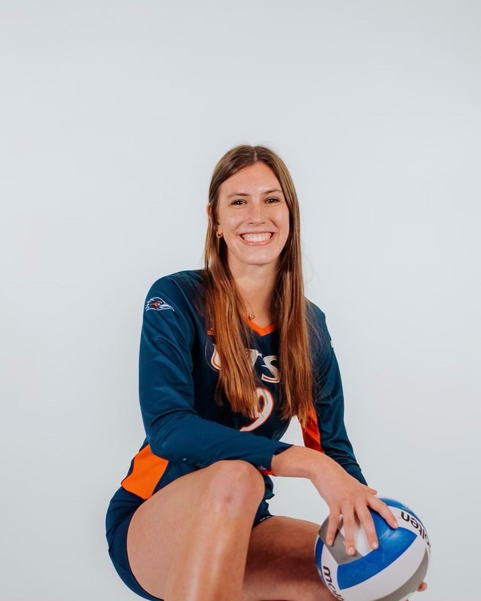 I’m so excited and blessed to announce my verbal commitment to further my education and play volleyball at UTSA #birdsup 💙🧡