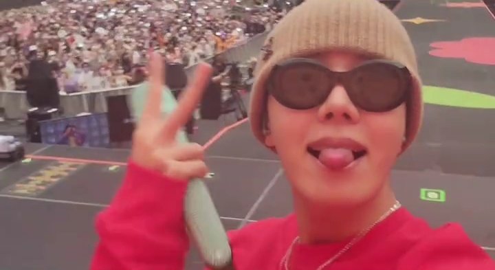 jwehope7's tweet photo. soundcheck @ las vegas, day one https://t.co/Ri1DSV86Ms