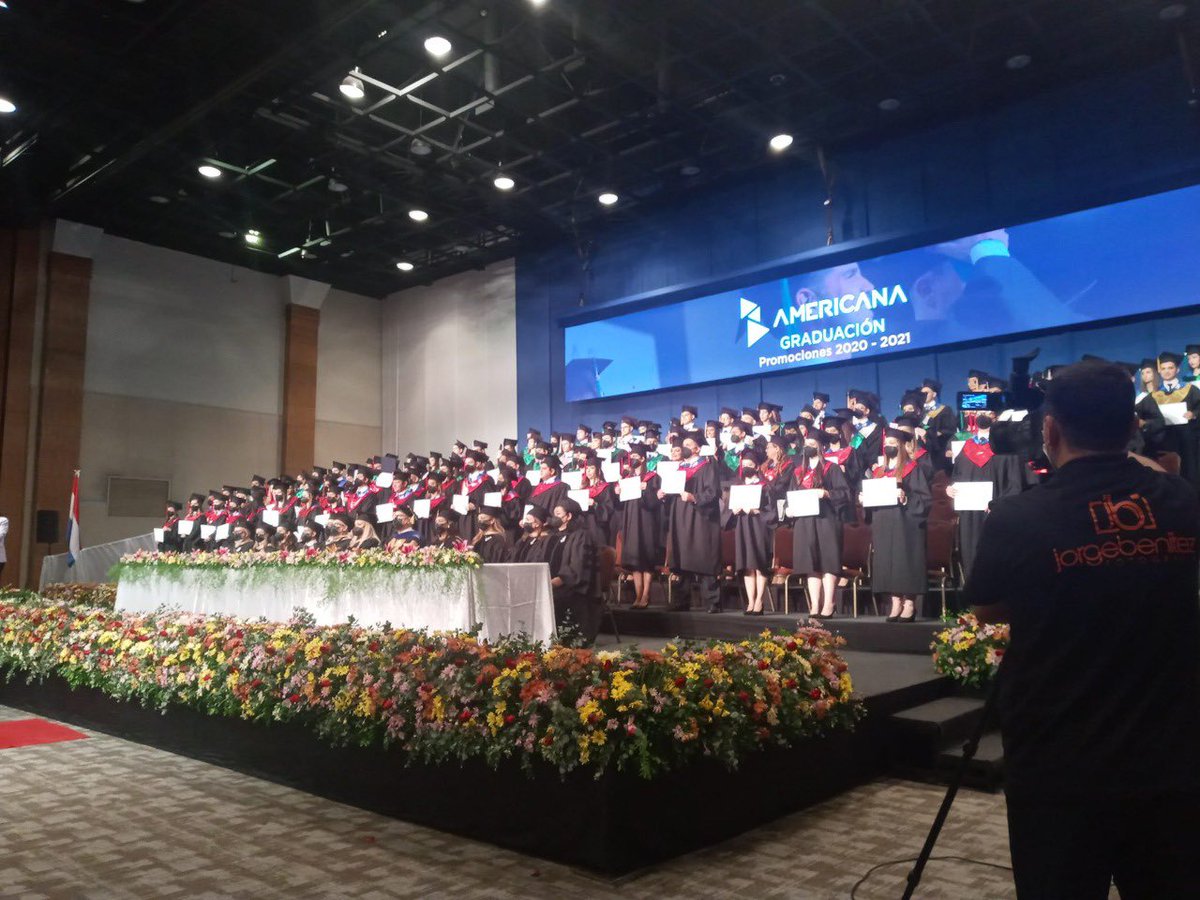 AS1966's tweet image. Día muy cargado de puras satisfacciones!!!  Ceremonia de Graduación de ArquiAmericanos y la oficializacion  de nuestra reacreditacion !!!