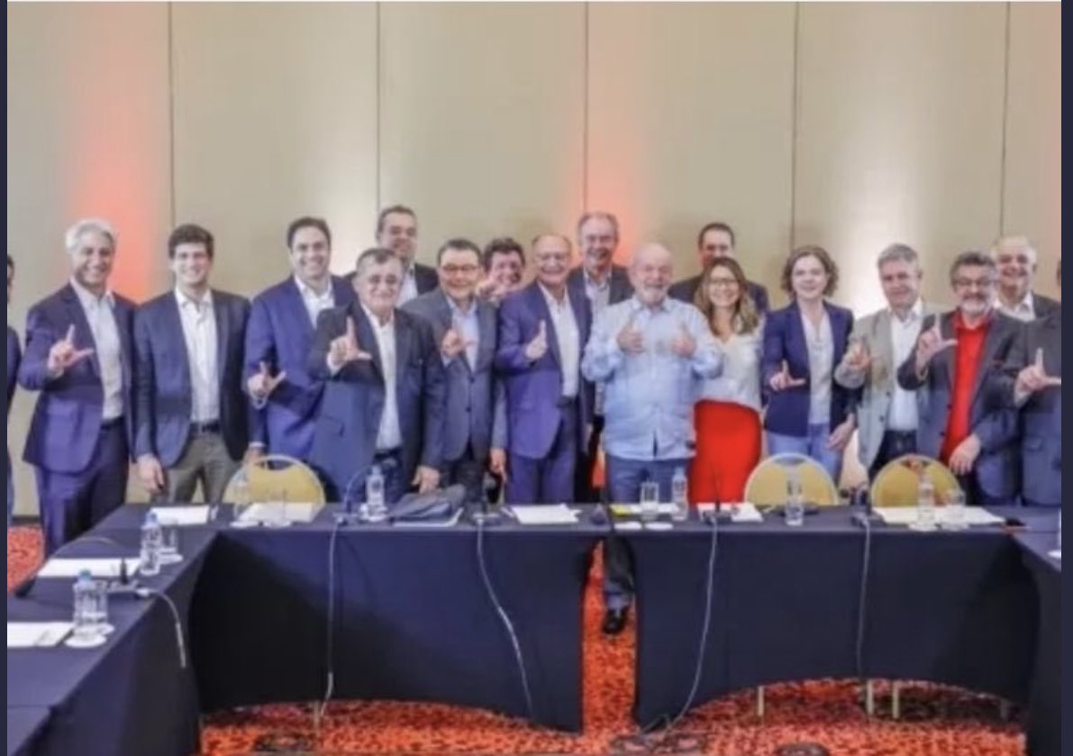 Economista Sincero tweet media