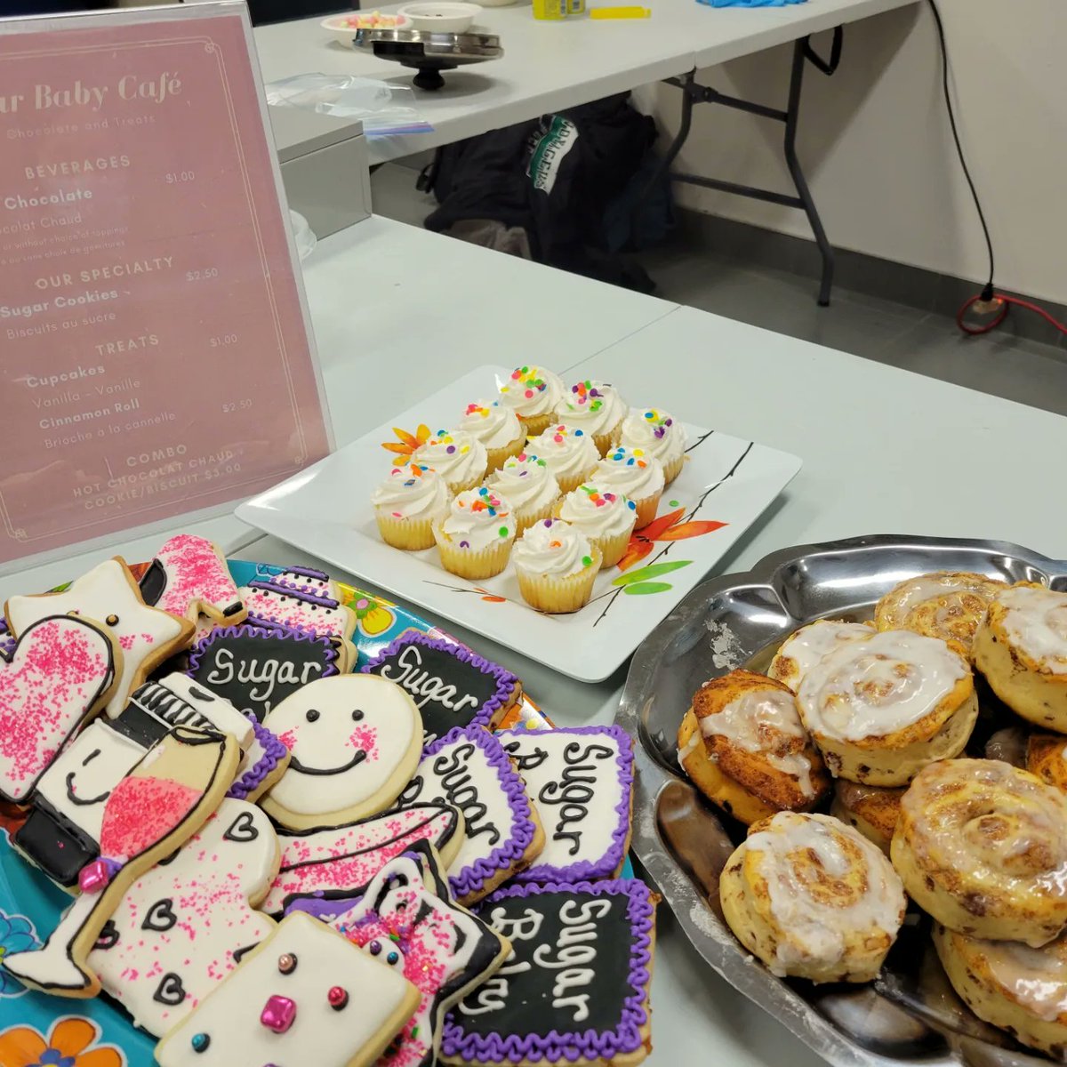 Mr_Fequet's tweet photo. Durant les 2 dernières semaines, nos élèves ont ouvert leurs cafés qu'ils ont développés dans leurs cours d'entrepreneuriat. 

The students are putting their business plans into action! 

Merci à tous qui ont encouragé les 5 cafés.

@WICMtl @CAIS_Schools #Entrepreneurship https://t.co/ndDQDiRfX2