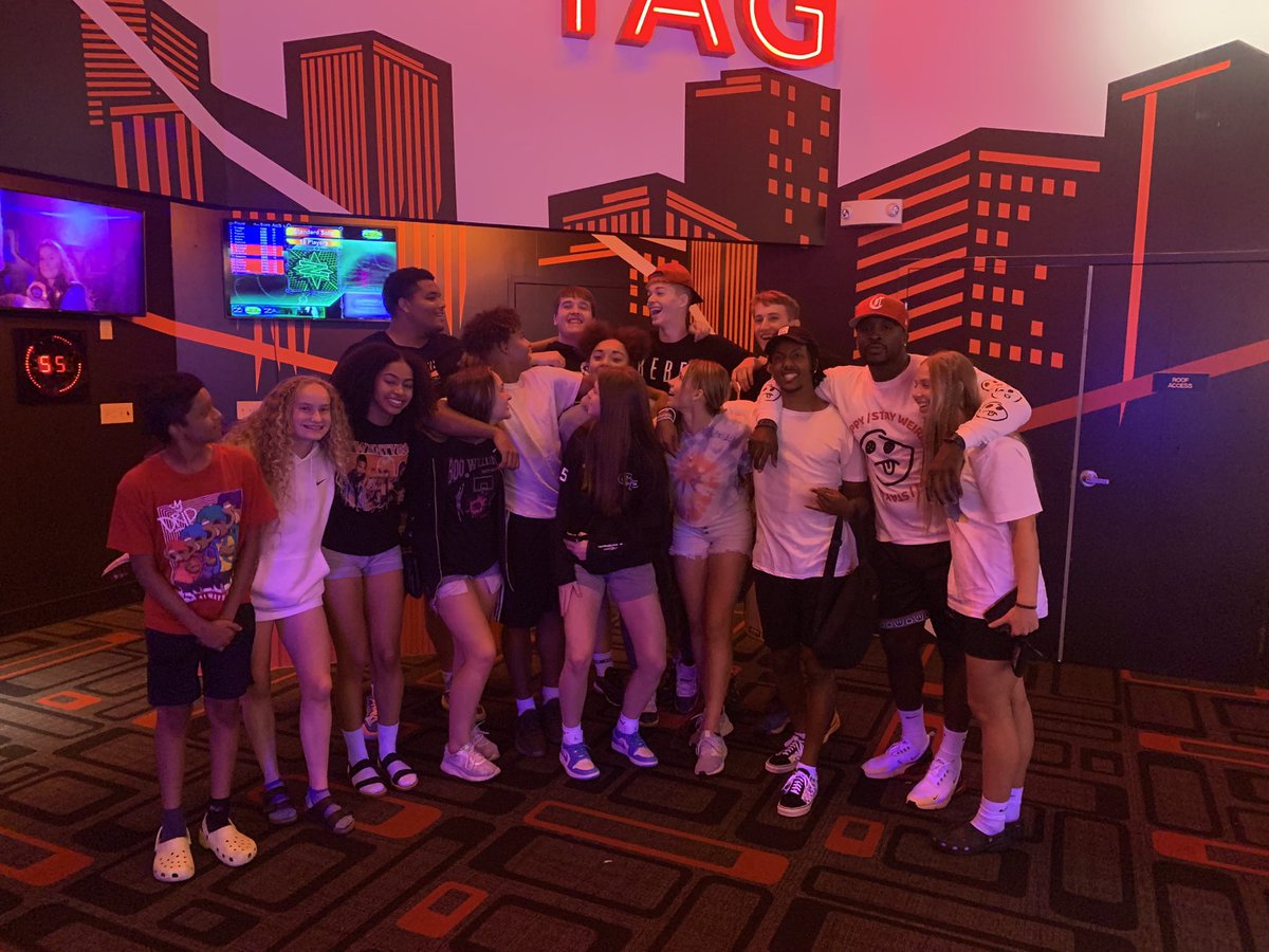 jamesaumer22's tweet photo. What makes @Mikayla_Aumer a great All Star is the support system she has had during her entire process of becoming the player she is today. @MNgbballAllStar https://t.co/MnaNiqLjWG