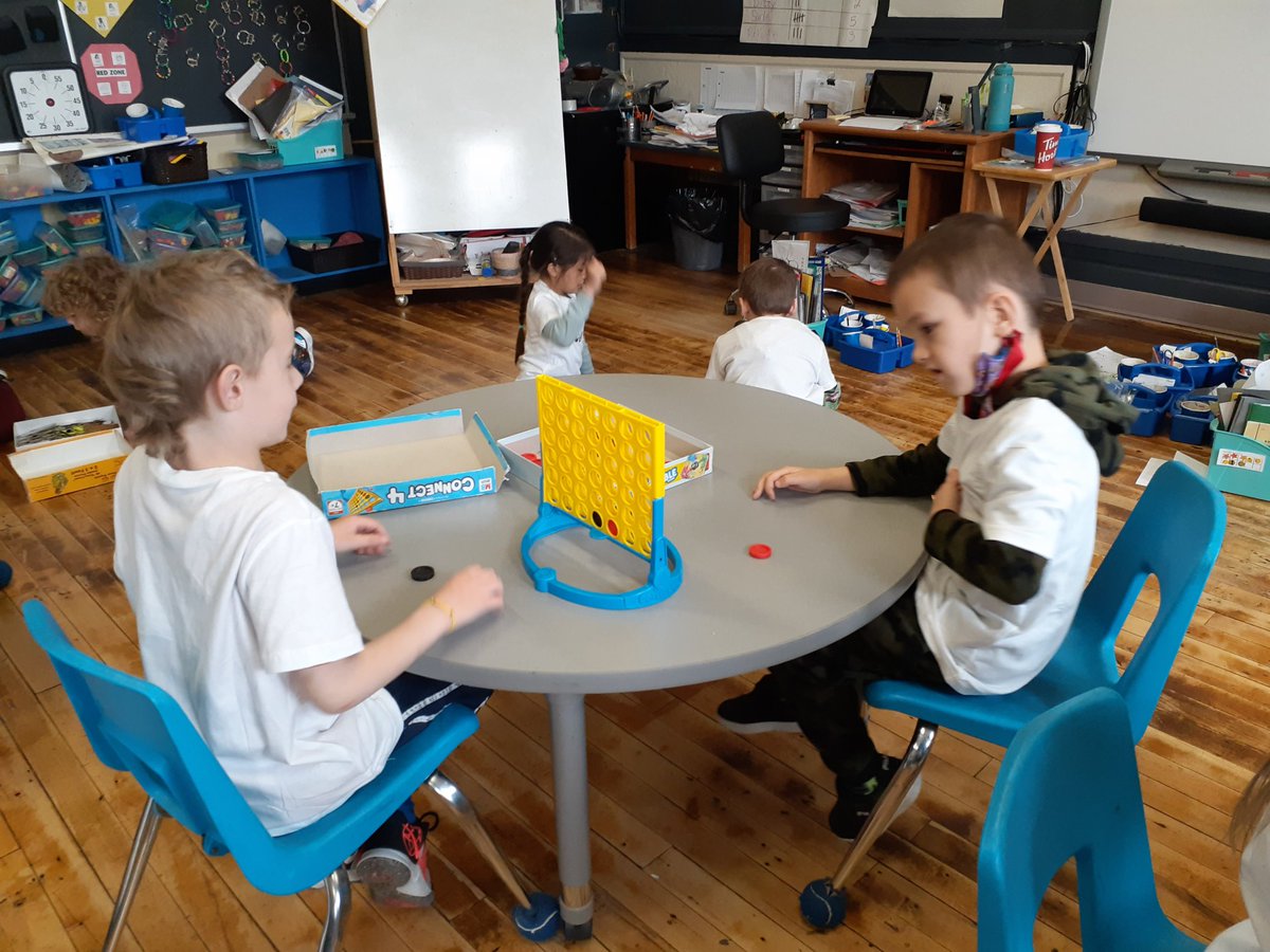mrspsgr1s's tweet photo. Finally reclaiming our learning space! Collaboration, group work and lots of sharing coming our way! New furniture and we opened the game shelf today!! #grade1isfun #lotsofspace #working together @ConnaughtDSBN https://t.co/M29cTaHODM