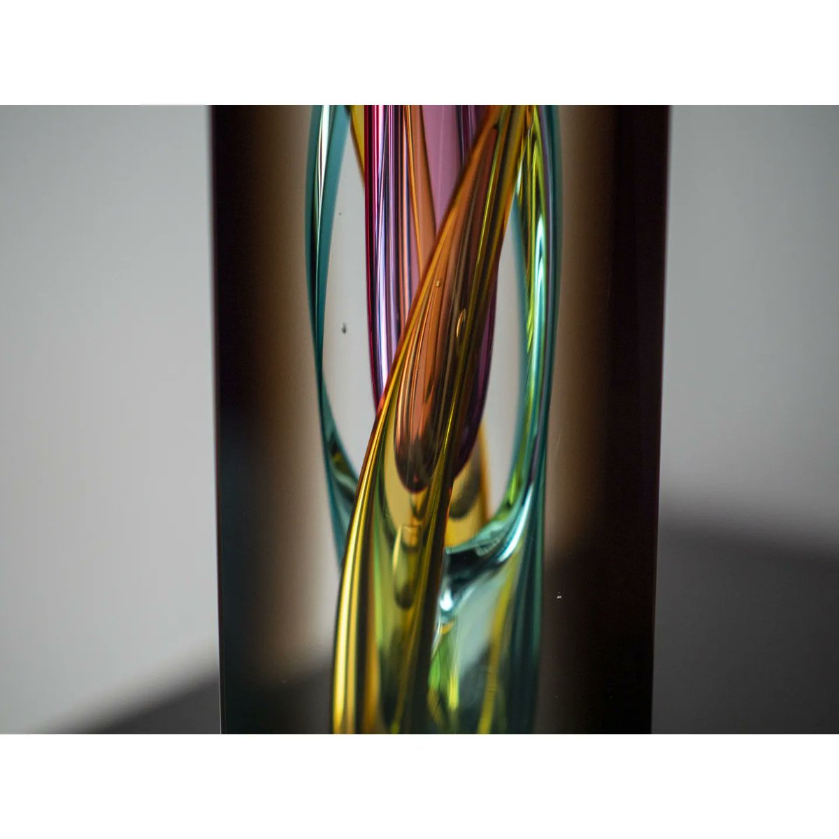 FireSignature's tweet photo. {NEW} River Vase @firesignature -  Crafted in exquisite black glass and a beguiling submerge of pink, yellow, and blues.

H29cm × W9cm 
Wgt. 4.8kg/10.6lbs.

Shop >> https://t.co/IgSt1jlh2y <<
.
#modern #artanddesign
#unique #artcollector https://t.co/zSeOFLqW9m