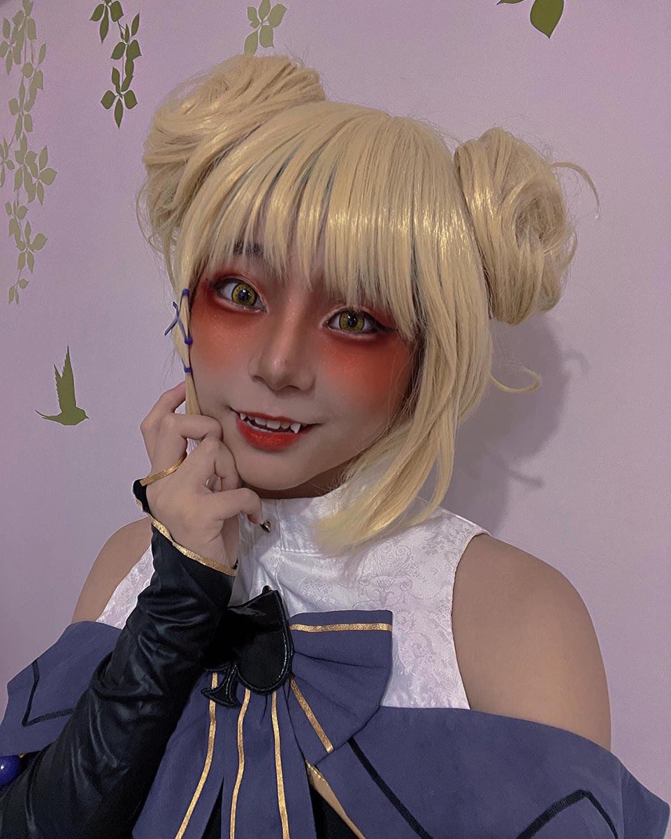 vampirefangsxxx's tweet photo. Sexy vampire fangs🧛‍♀️🧛‍♀️🧛‍♀️
#fangs #vampire #vampirefangs #吸血鬼女孩 #バンパイア #吸血鬼 #ドラキュラ #cape #マント #sexyvampire #vampirella #femalevampire #cutevampire #cutevampire🧛‍♀️ #vampirecape #asianvampire https://t.co/lYcDtPFgvc