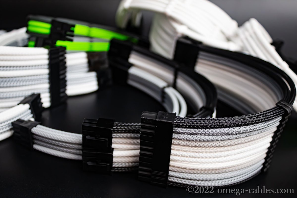 omegacables_jp's tweet image. おはようございます！
先月もたくさんのご注文ありがとうございました😆

#スリーブケーブル #customcables #sleevedcables #omegacables