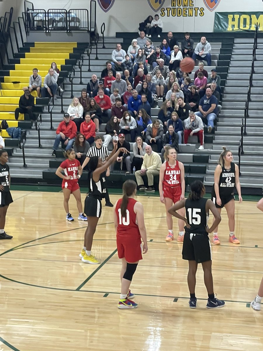 Coach Daniels tweet media