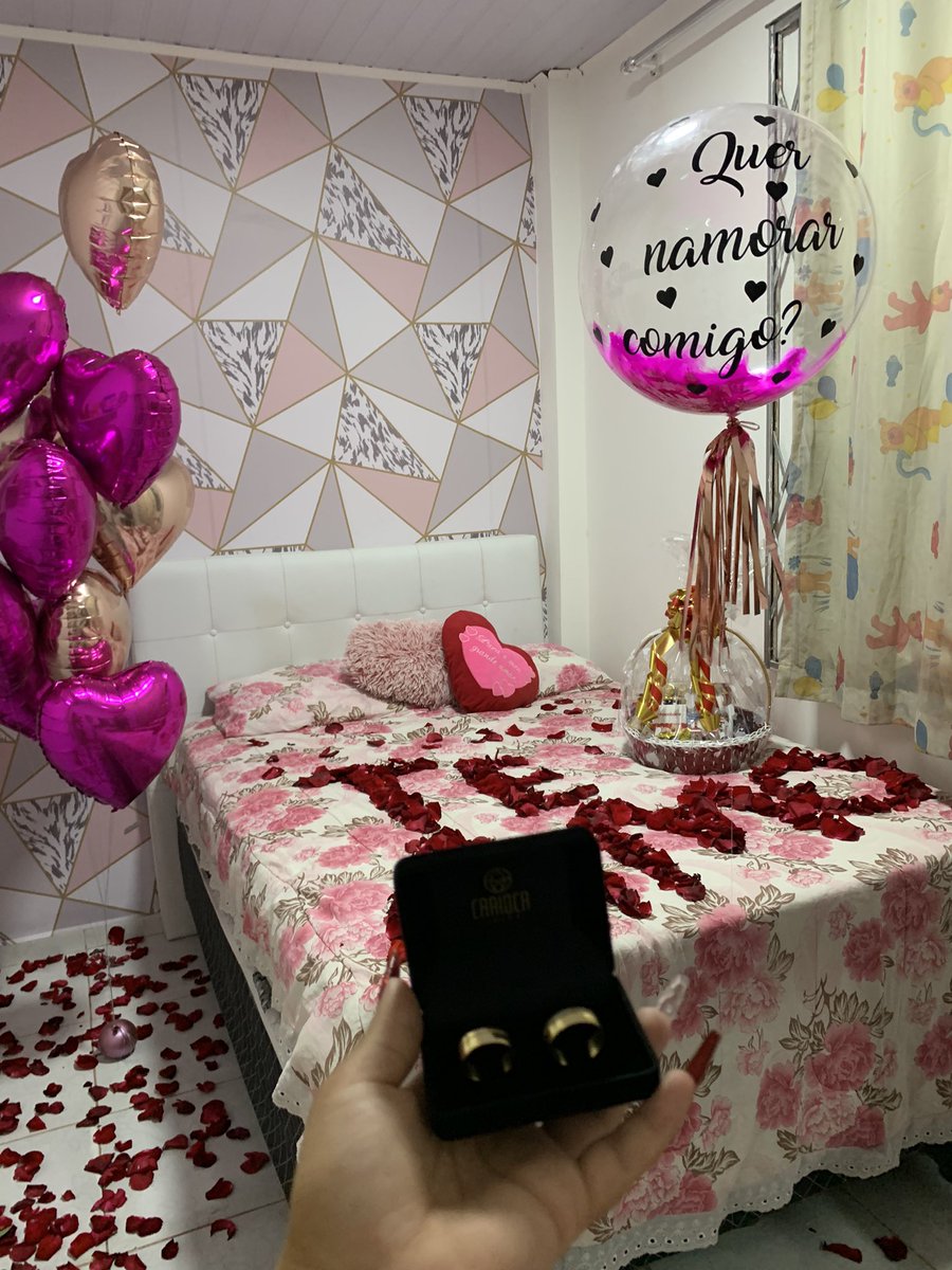 O pedido veio , nossa que momento , achei que nunca ia chegar minha vez , e chegou da melhor maneira ❤️😍 obrigada 🙏🏻 por tudo amor #amareseramadaetaobom