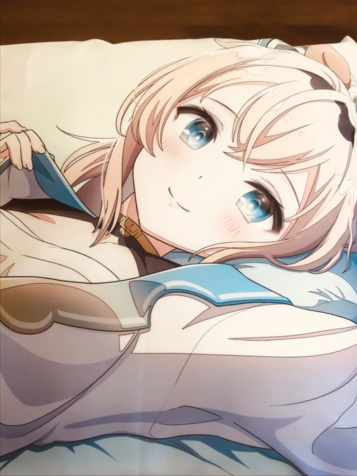 お侍様クッションカバーの色校が届いたので本体に合わせてみたでござる🍃

すごくいい感じでござる✨ 