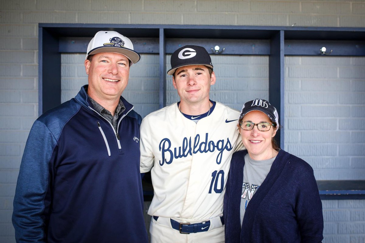 2022 Baseball Seniors <a href="/JayDW13/">Jay Wright</a> <a href="/samuelforbus/">Samuel Forbus</a> <a href="/StrozierDylan/">Dylan Strozier</a> <a href="/TamaraJMorgan/">Tamara Morgan</a> <a href="/tim_radio/">Tim Terry 🎤</a>