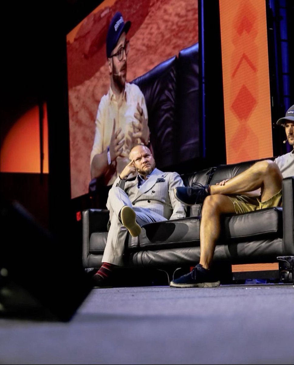PoweredbyIBEX's tweet photo. Jose Lemus, our CEO, talking all about Lightning ⚡at the genesis stage @TheBitcoinConf leading the world into cross currency, cross border micro payments. #endfinancialoppression #miamisats #bitcoin2022 @IBEXpay #Bitcoin @jllemus https://t.co/I3B5I8NU09