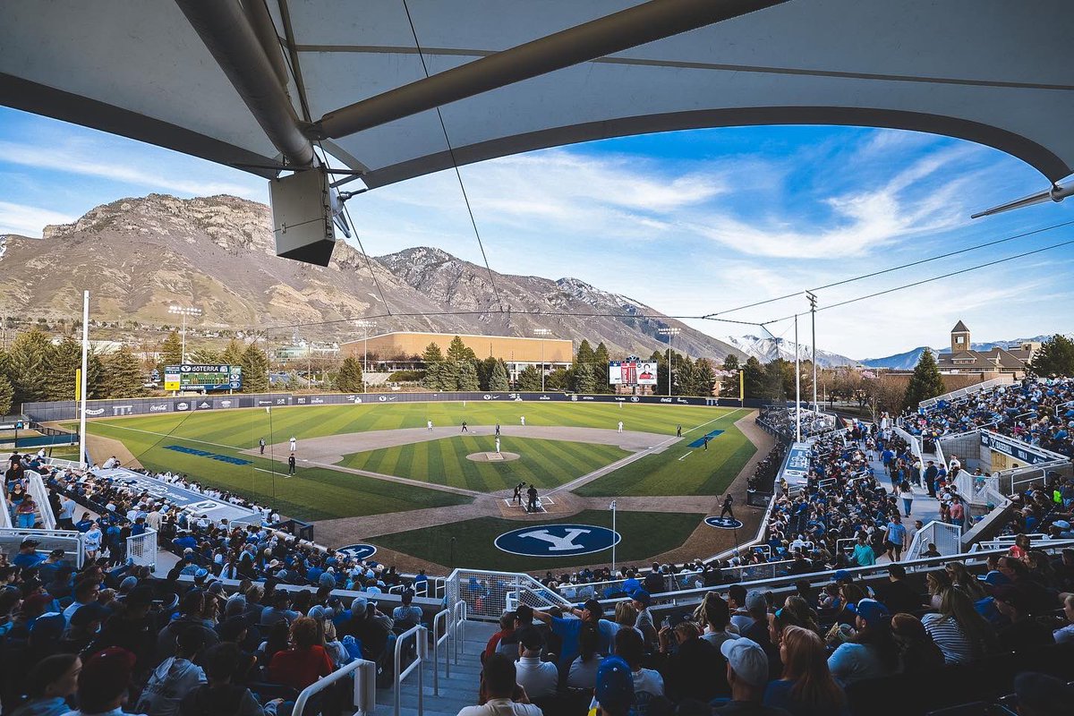 BYUBaseball's tweet photo. Best view in college baseball🏔🤩 https://t.co/ecfmqkkbgF