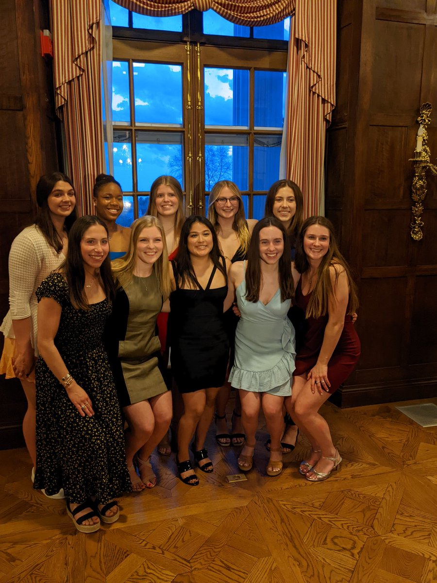 StonehillWSW's tweet photo. What a great night celebrating the #swamily
Paper plate awards were iconic.
We'll share our award winners with you soon! https://t.co/crGaoYz9u1