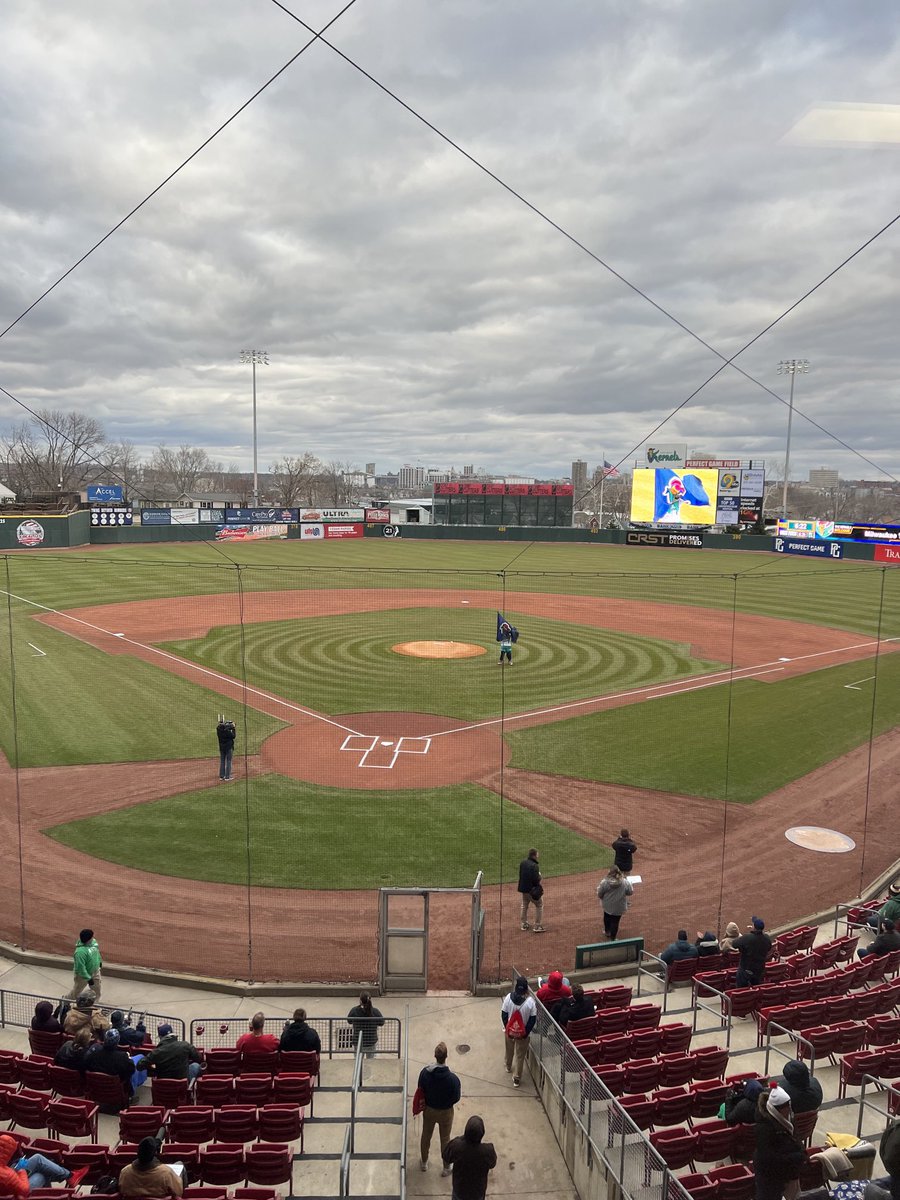 Kernels Grounds Crew tweet media